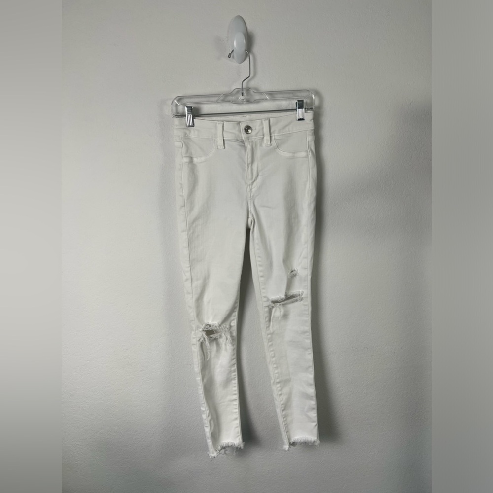 American Eagle Hi-Rise Distressed Cropped Skinny White Cropped Denim Jeans - Picture 2 of 16
